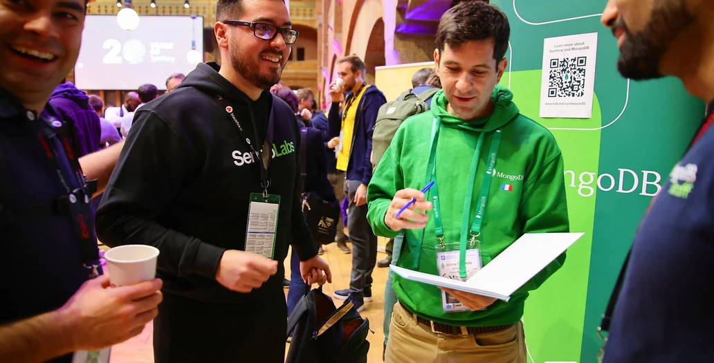 Entwickler diskutieren Symfony-Lösungen auf der Konferenz