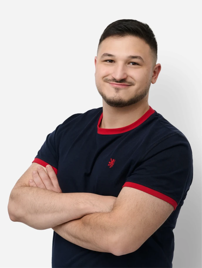 Konrad, Front-end Developer