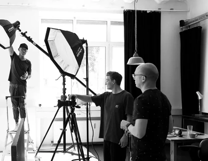 Schwarzweiß Studio-Fotoshooting