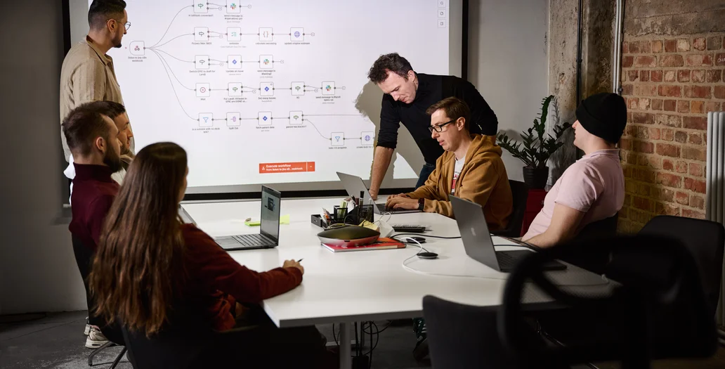 Interner Team-Workshop und Wissensaustausch